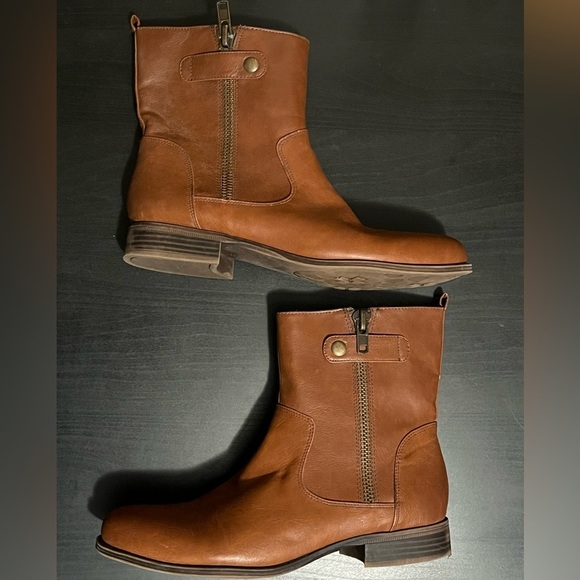 Naturalizer Jacklyn Brown Booties - Picture 14 of 16